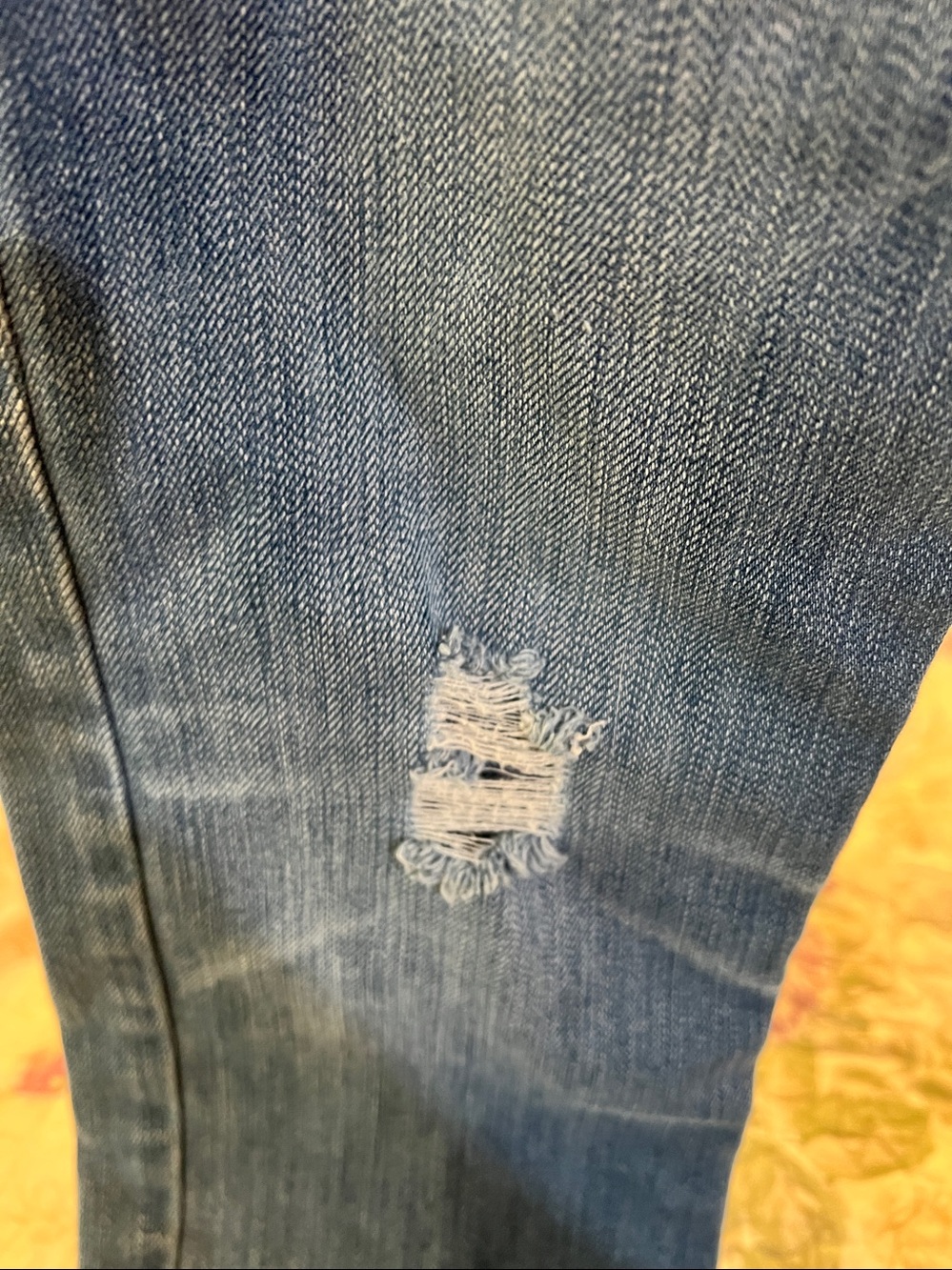 Abercrombie & Fitch Medium Blue Distressed Denim Jeans size 25 long - Picture 6 of 10